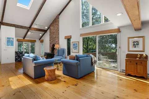 Living - 2223 Samoset Rd, Mashpee, MA 02649 photo 4 of 7