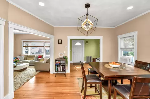 Dining - 7 Williams Ave, Dedham, MA 02026 photo 3 of 4