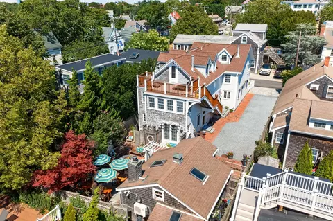 14 Court St, Provincetown, MA 02657