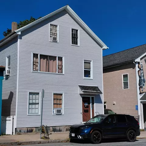 1359 Purchase St, New Bedford, MA 02740