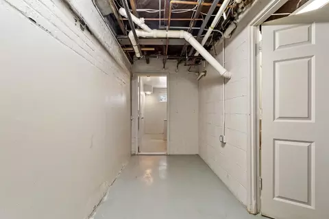 Entry Way - 5 Walnut #5A, Devens, MA 01434 photo 4 of 4