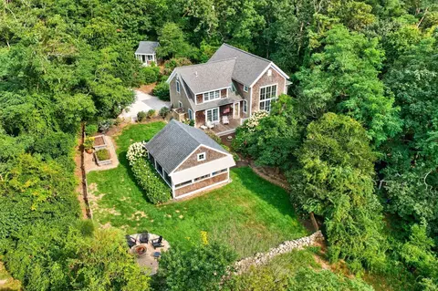 145 Henrys Rd, Brewster, MA 02631