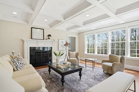 Living - 21 Chadbourne Rd, Lexington, MA 02421 photo 1 of 2