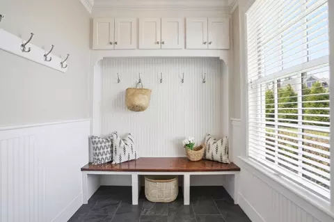 Entry Way - 21 Chadbourne Rd, Lexington, MA 02421 photo 3 of 4