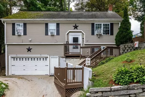 127 Payson St, Fitchburg, MA 01420