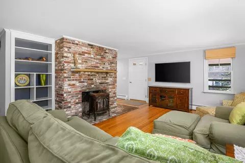Living - 62 Hillside Dr, Centerville, MA 02632 photo 1 of 4