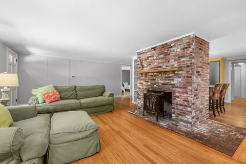 Living - 62 Hillside Dr, Centerville, MA 02632 photo 4 of 4