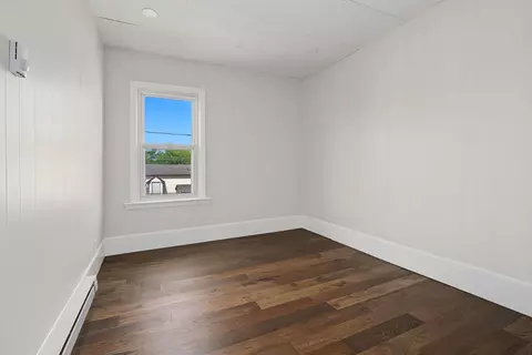 Bedroom - 10 Carlisa Dr, Fall River, MA 02723 photo 6 of 7