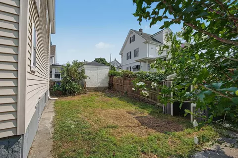 Exterior - 10 Carlisa Dr, Fall River, MA 02723 photo 2 of 5