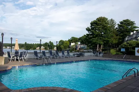 Exterior - 604 Beacon Park #604, Webster, MA 01570 photo 6 of 7