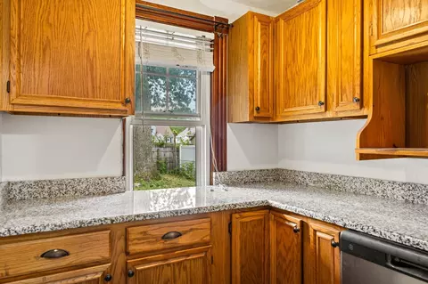 Kitchen - 136 Marsden St, Springfield, MA 01109 photo 1 of 1