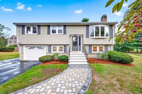 9 Valerie Ave, Billerica, MA 01821