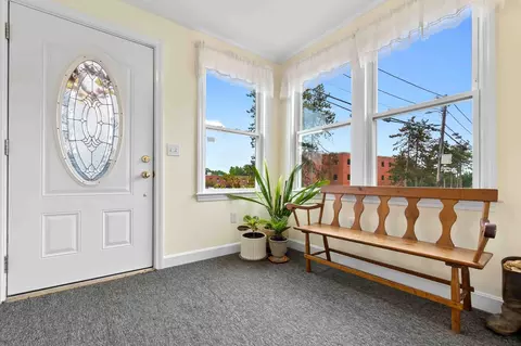 Entry Way - 5 Walcott Rd, Danvers, MA 01923 photo 1 of 6