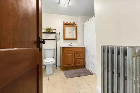Bath - 5 Walcott Rd, Danvers, MA 01923 photo 2 of 2
