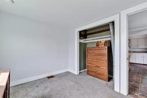 Bedroom - 4 Cherry St, Wareham, MA 02571 photo 1 of 10