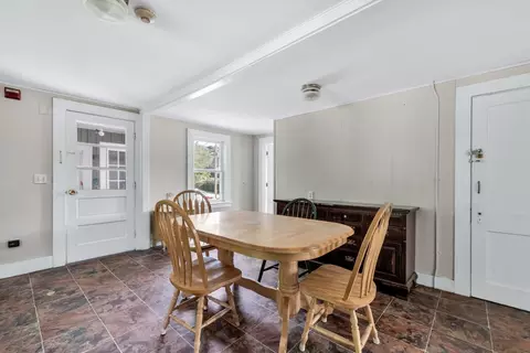 Dining - 4 Cherry St, Wareham, MA 02571 photo 2 of 4