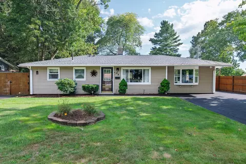 25 Marie Ave, Brockton, MA 02302