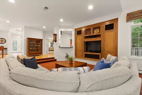 Living - 66 Eisenhower Dr, Sharon, MA 02067 photo 4 of 4
