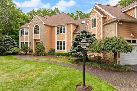 Exterior - 66 Eisenhower Dr, Sharon, MA 02067 photo 9 of 11