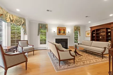 Living - 66 Eisenhower Dr, Sharon, MA 02067 photo 1 of 4