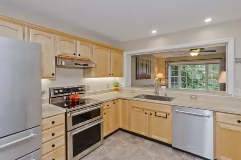 Kitchen - 55 Pinecrest Dr #55, Chicopee, MA 01020 photo 3 of 5