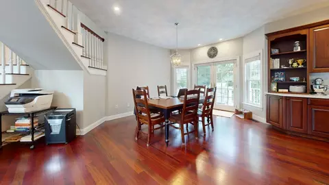 Dining - 2 Spruce Run, Beverly, MA 01915 photo 3 of 3