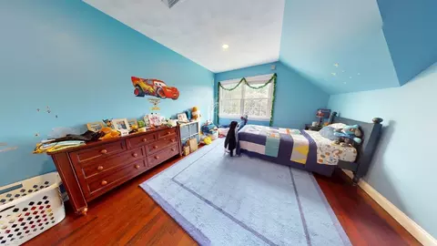 Bedroom - 2 Spruce Run, Beverly, MA 01915 photo 4 of 6