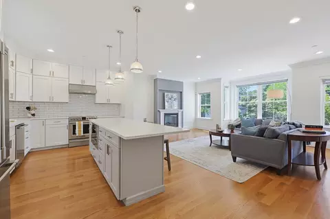 47 Mansfield St #45, Allston, MA 02134