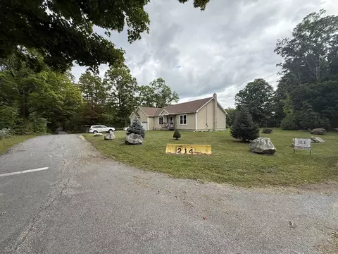 214 Tom Swamp Rd, Athol, MA 01331 photo 2