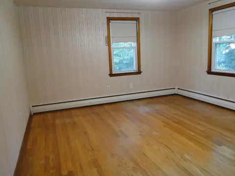 Bedroom - 128 Sutton Rd, Webster, MA 01570 photo 2 of 2