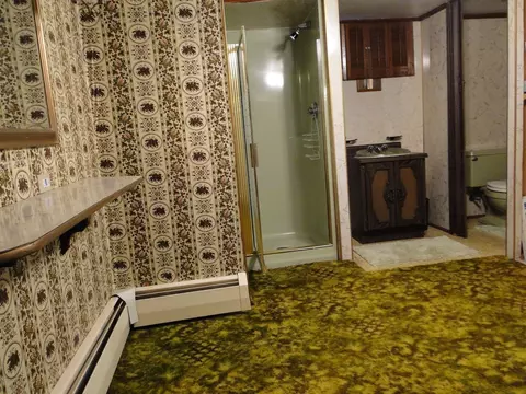 Bath - 128 Sutton Rd, Webster, MA 01570 photo 2 of 2