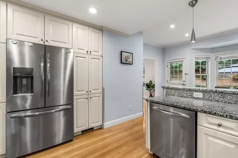 Kitchen - 65 Crescent Rd #65, Needham, MA 02494 photo 2 of 3