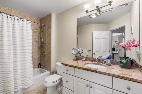 Bath - 65 Crescent Rd #65, Needham, MA 02494 photo 5 of 5