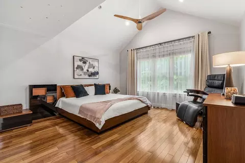 Bedroom - 65 Crescent Rd #65, Needham, MA 02494 photo 1 of 9