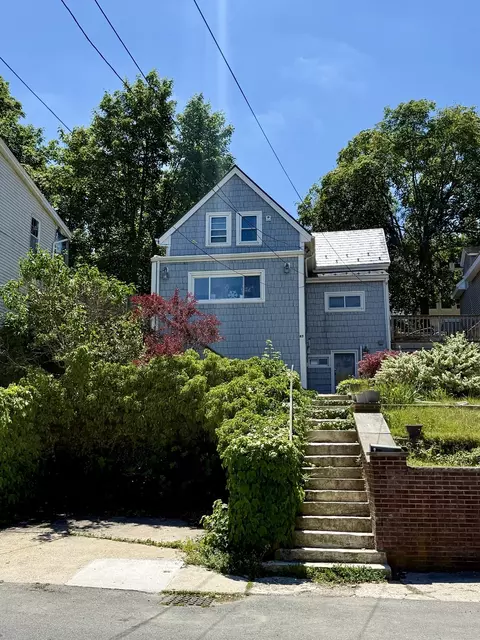 83 Bellingham Ave, Revere, MA 02151