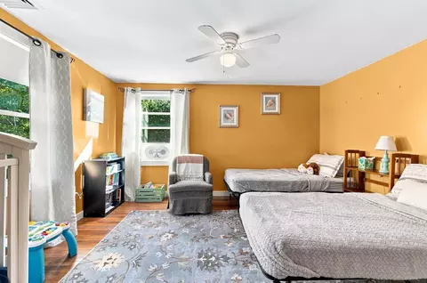 Bedroom - 36 Main Ave, Wareham, MA 02538 photo 4 of 8
