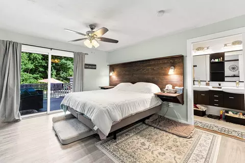 Bedroom - 36 Main Ave, Wareham, MA 02538 photo 1 of 8