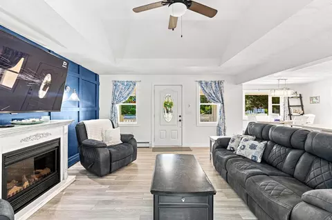 Living - 36 Main Ave, Wareham, MA 02538 photo 3 of 3