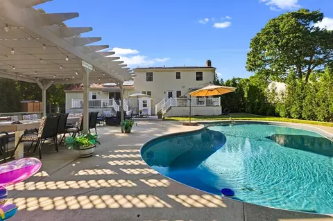 Exterior - 36 Main Ave, Wareham, MA 02538 photo 3 of 12