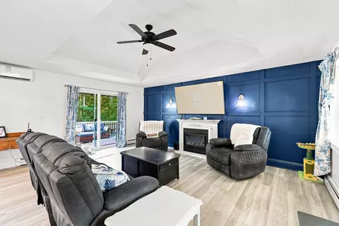 Living - 36 Main Ave, Wareham, MA 02538 photo 1 of 3