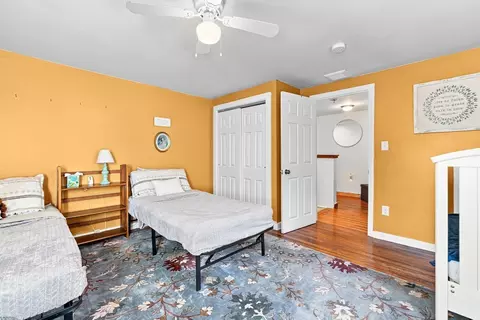 Bedroom - 36 Main Ave, Wareham, MA 02538 photo 5 of 8