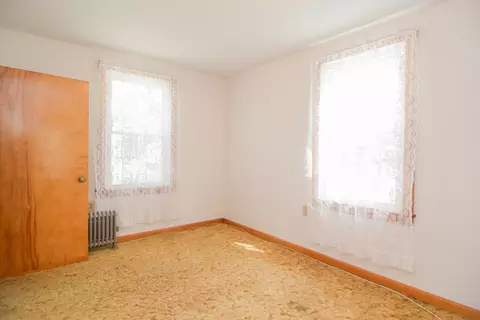 Bedroom - 38 Pleasant St, Ware, MA 01082 photo 3 of 8