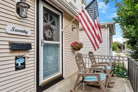 22 Lancaster Ave, Revere, MA 02151
