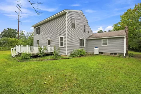 Exterior - 45 Campbell Dr, Easthampton, MA 01027 photo 4 of 7