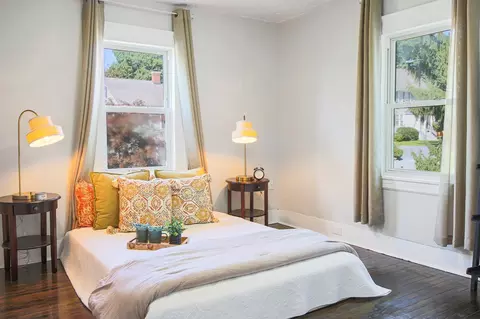 Bedroom - 4 Longfellow Rd, Worcester, MA 01602 photo 1 of 7