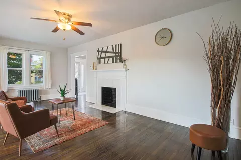 Living - 4 Longfellow Rd, Worcester, MA 01602 photo 2 of 6