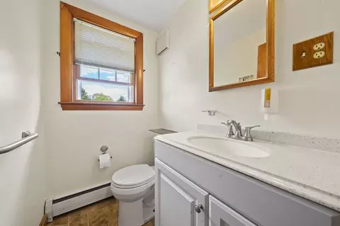 Bath - 20 Bonney Ln, Dedham, MA 02026 photo 1 of 2