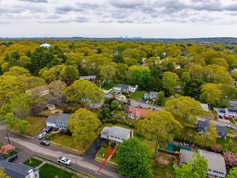 View/Area - 20 Bonney Ln, Dedham, MA 02026 photo 2 of 3