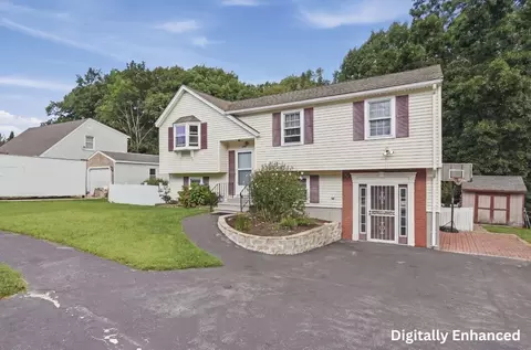 Exterior - 30 Parsons Hill Dr, Worcester, MA 01603 photo 3 of 5