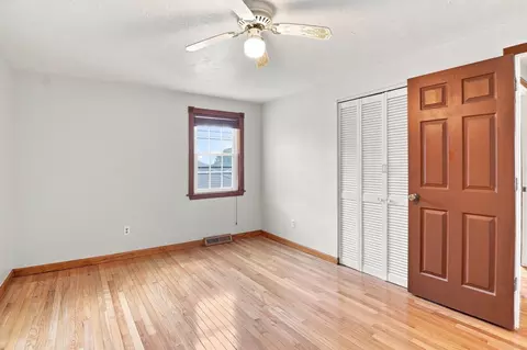 Bedroom - 30 Parsons Hill Dr, Worcester, MA 01603 photo 2 of 8